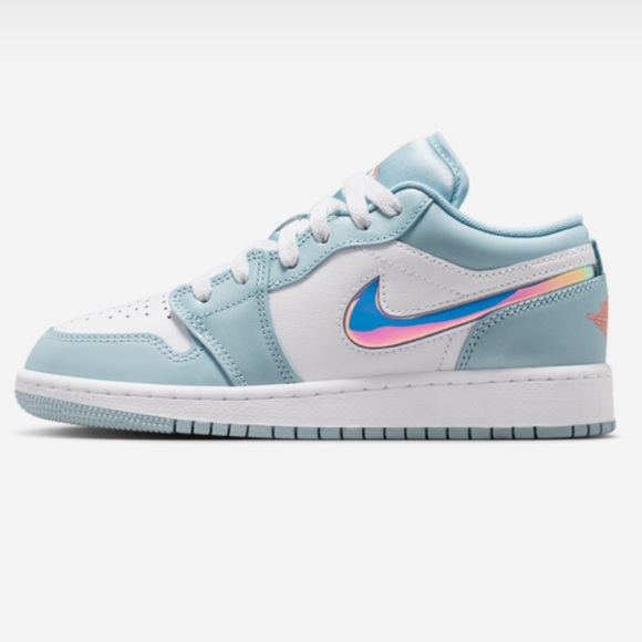 🩵 Nike Air Jordan 1 Low Ocean Pink 🌸